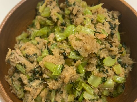 ごはんのお供に✵カブの葉とツナの炒めもの